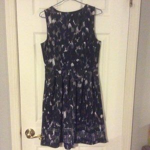 Sleeveless dress